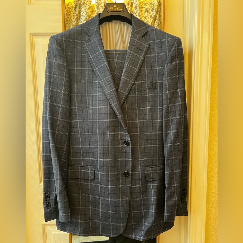 Navy/Blue/Cream checked Brooks Brothers suit